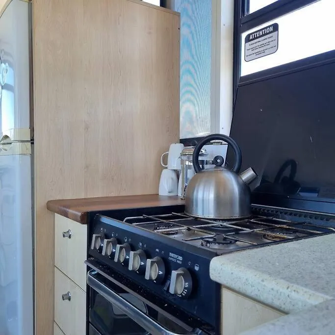 The One & Only Houseboat Hire On Maroochy River Maroochydore